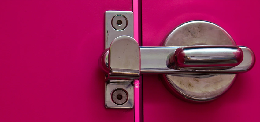 Childproof Gate Lock in Oroville, California