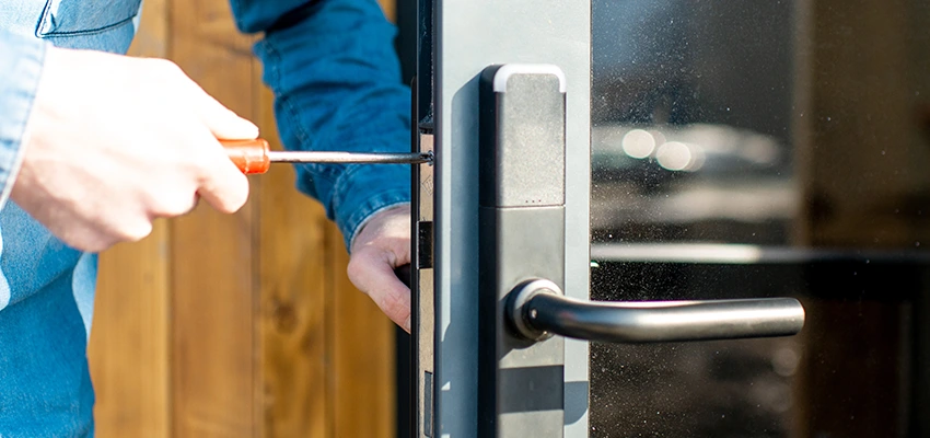Aluminium Door Lock Replacement in Oroville, California